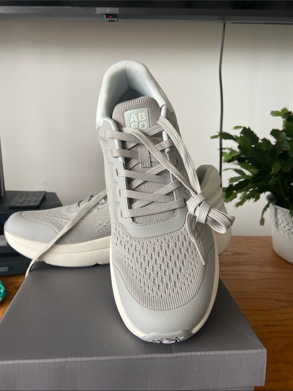 ABEO MXV Quest Sneakers in Drizzle Gray